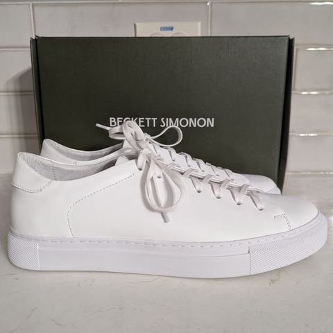 Beckett Simonon Reid Sneakers in White Full-Grain Calfskin Leather