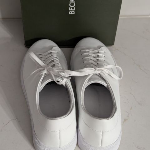Beckett Simonon Reid Sneakers in White Full-Grain Calfskin Leather
