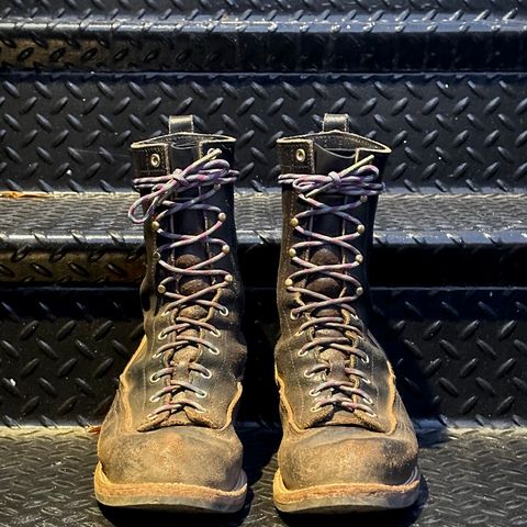 View photo of Nicks LTT Heritage in Horween Black Waxed Flesh