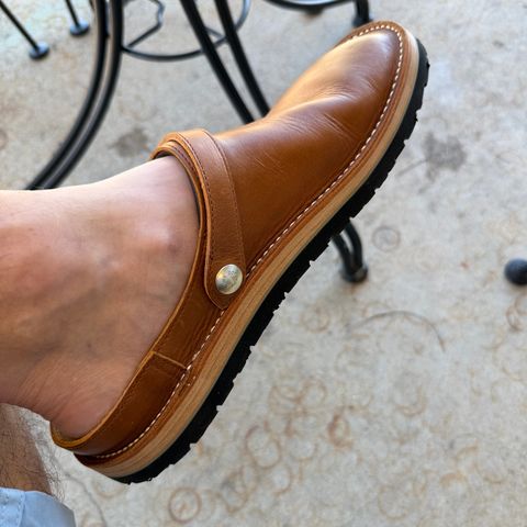 Zerrows Sabot Sandal in Unspecified CXL