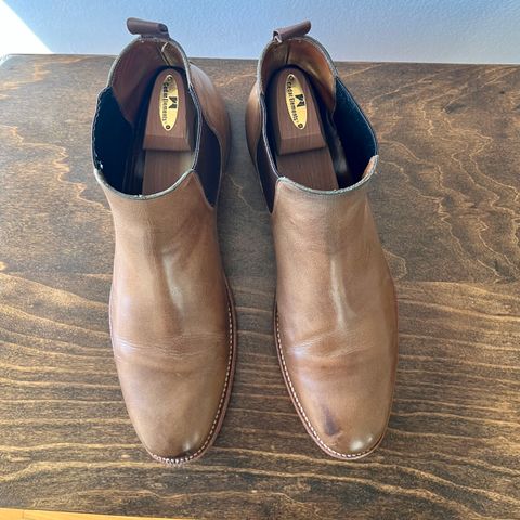 Grant Stone Chelsea Boot in Horween Dune Chromexcel