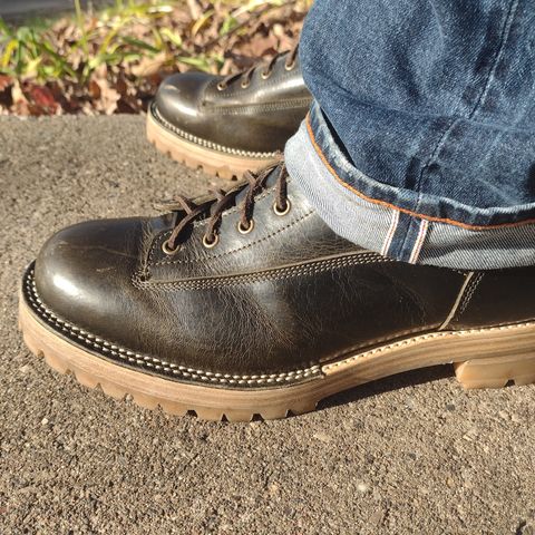 Caswell Carver in Gallun Olive Teton Stag