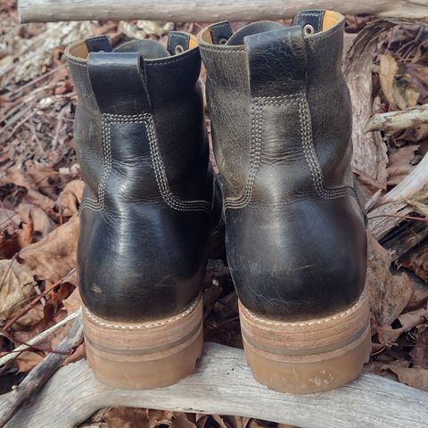 Caswell Carver in Gallun Olive Teton Stag