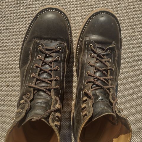 Caswell Carver in Gallun Olive Teton Stag