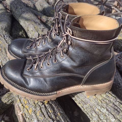 Caswell Carver in Gallun Olive Teton Stag