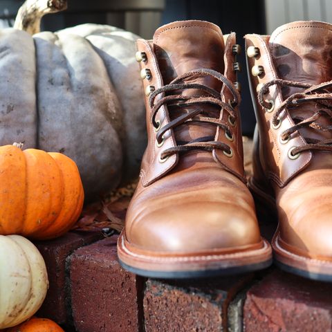 Grant Stone Diesel Boot in Horween Dune Chromexcel