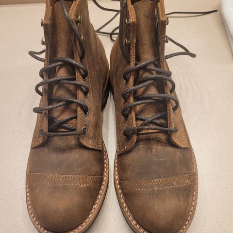 Truman Cap Toe Boot in C.F. Stead Snuff Waxy Commander Suede