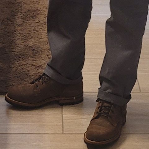 Truman Cap Toe Boot in C.F. Stead Snuff Waxy Commander Suede