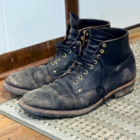 Iron Boots Type 1 in Maryam Black Hand-Dyed Horsehide