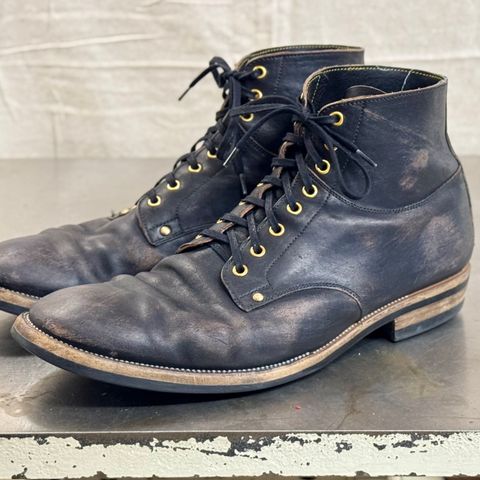 Iron Boots Type 1 in Maryam Black Hand-Dyed Horsehide
