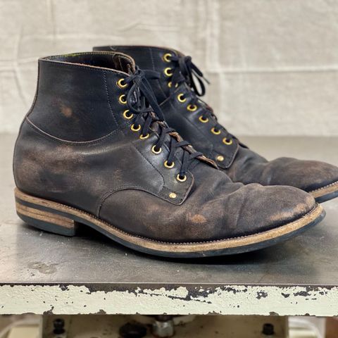 Iron Boots Type 1 in Maryam Black Hand-Dyed Horsehide