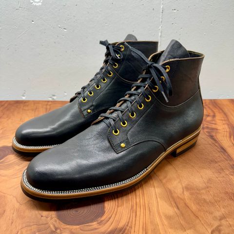 Iron Boots Type 1 in Maryam Black Hand-Dyed Horsehide