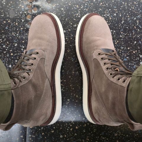 Viberg Scout Boot in C.F. Stead Fog Janus Calf Suede