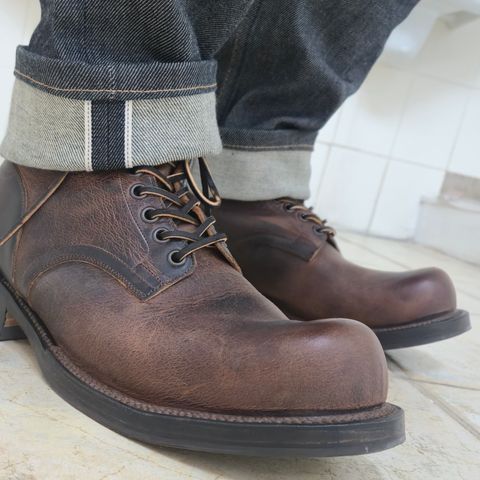 Viberg Service Boot in Horween Rowdy Dachshund
