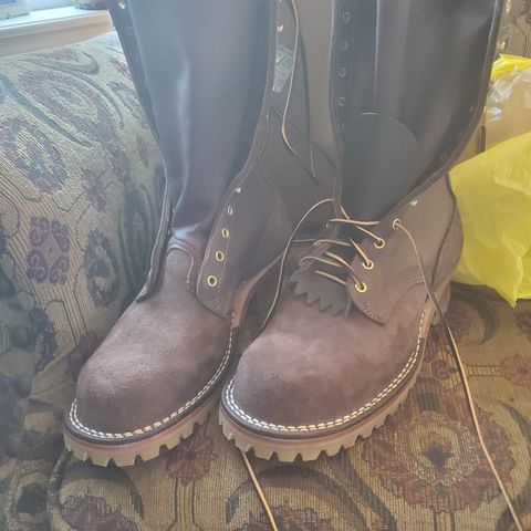 Nicks BuilderPro in Seidel MaxSupport Walnut Roughout
