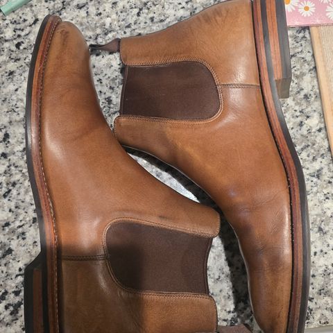 Grant Stone Chelsea Boot in Horween Dune Chromexcel