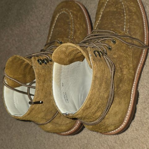 Grant Stone Brass Boot in C.F. Stead Bronze Rough Mohawk