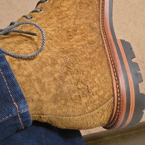 Grant Stone Brass Boot in C.F. Stead Bronze Rough Mohawk