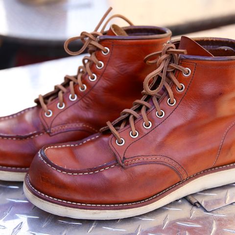 View photo of Red Wing 8-Inch Classic Moc in S.B. Foot Oro Legacy