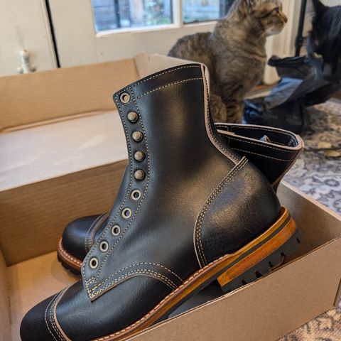 Truman Cap Toe Boot in Horween Black Waxed Flesh