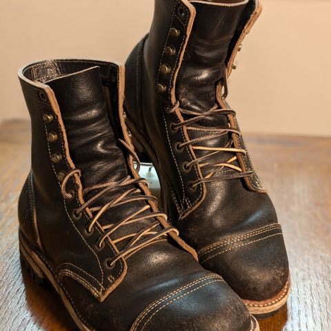 Truman Cap Toe Boot in Horween Black Waxed Flesh