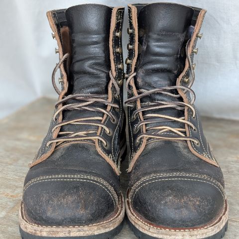 Truman Cap Toe Boot in Horween Black Waxed Flesh