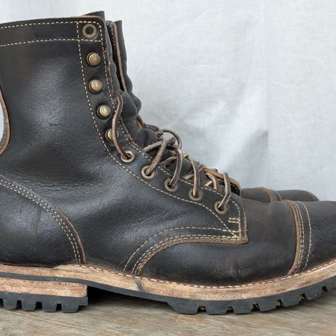 Truman Cap Toe Boot in Horween Black Waxed Flesh