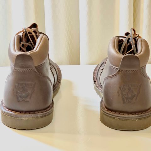 Jim Green African Ranger in Brown Full Grain