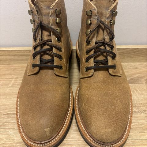 Grant Stone Diesel Boot in C.F. Stead Natural Waxy Commander Suede
