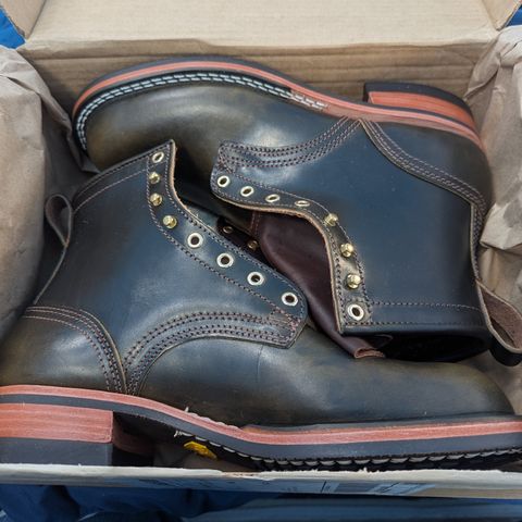 Nicks Falcon in Wickett & Craig Double Stuffed Olive