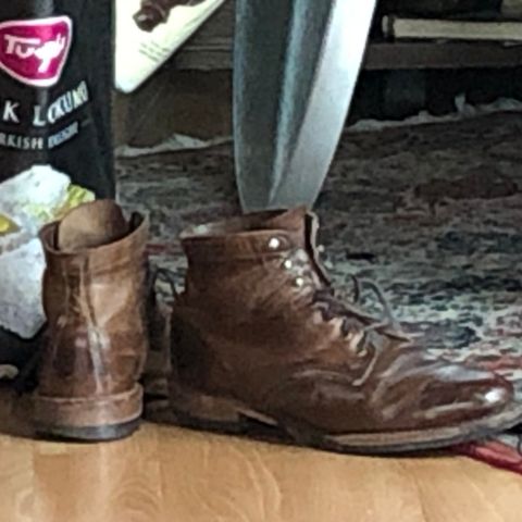 Wolverine 1000 Mile Evans Boot in Horween Stone Chromexcel