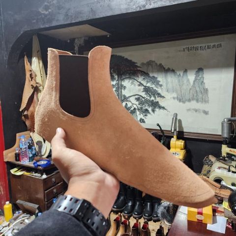 Briselblack The Seventh Chelsea Boot in Maryam Natural Reverse Horsebutt