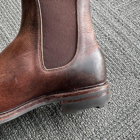 Viberg Chelsea in Horween Rowdy Dachshund