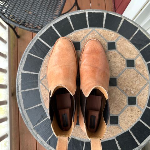 View photo of Briselblack The Seventh Chelsea Boot in Shinki Natural Shell Cordovan