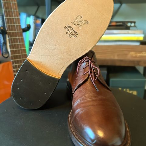 Grant Stone Chukka in Horween Crimson Chromexcel