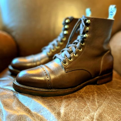 Unmarked DB Hunter Cap Toe in Horween Brown Chromexcel