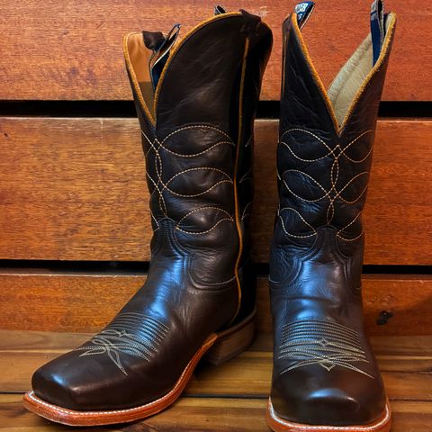HYER Boots Maize in Chocolate