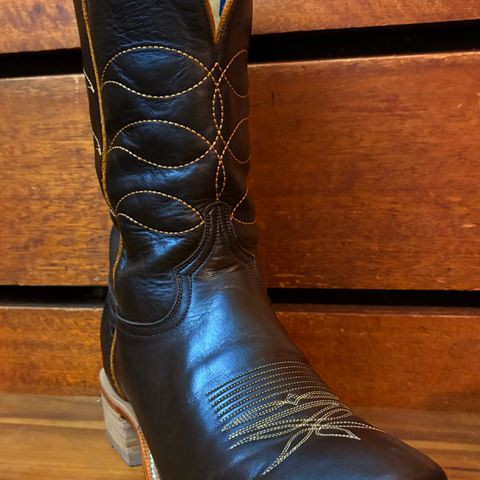 HYER Boots Maize in Chocolate