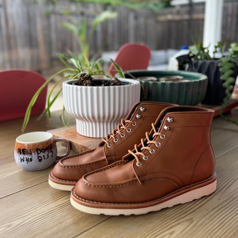 Thursday Diplomat in Harvest Tan