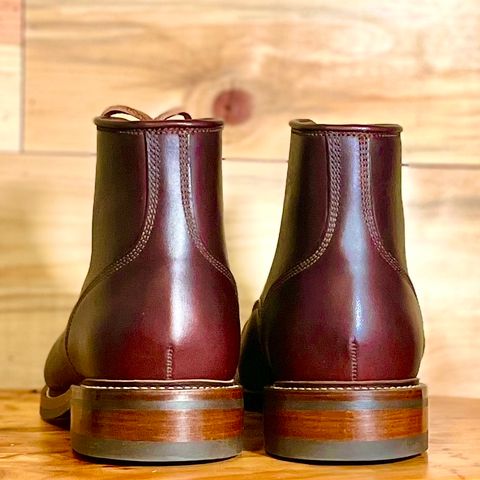 Caswell Carver in Wickett & Craig Chestnut Oiled Latigo