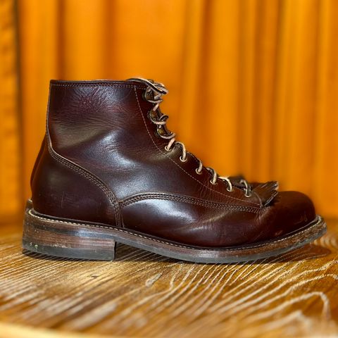 Caswell Carver in Wickett & Craig Chestnut Oiled Latigo