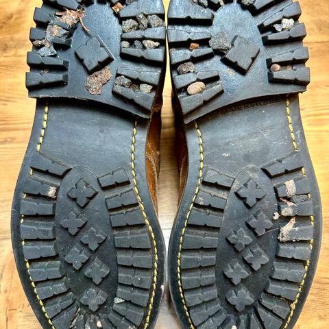 Truman Plain Toe Boot in Sesame Double Shot