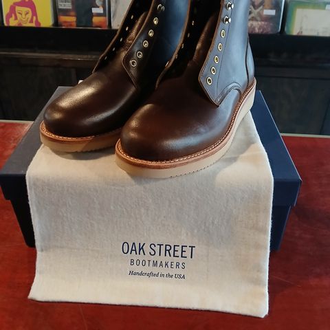 Oak Street Bootmakers Trench Boot in Horween Cinnamon Waxed Flesh