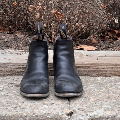 Blundstone Dress in Black
