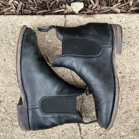 Blundstone Dress in Black