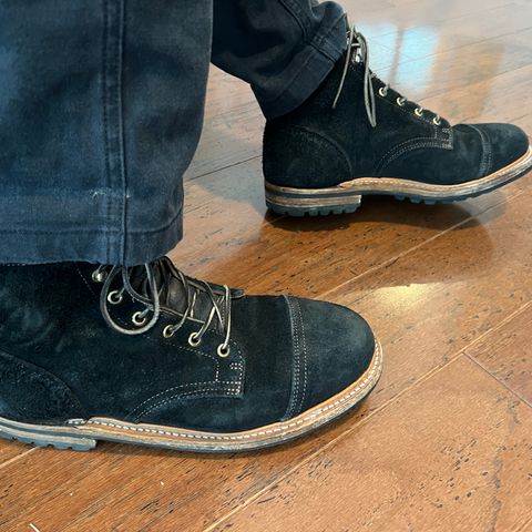 Truman Cap Toe Boot in Black Oiled Rough Out