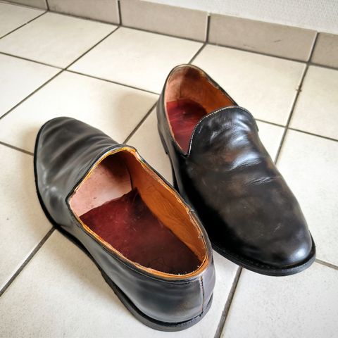 View photo of Cordobes Slippers in Unknown Leather