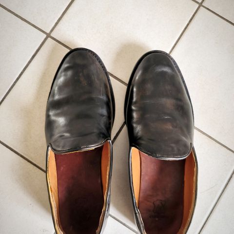 Search result thumbnail of Cordobes Slippers in Unknown Leather