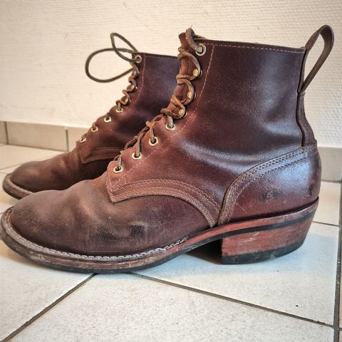 View photo of Nicks Robert in Horween Tan Waxed Flesh