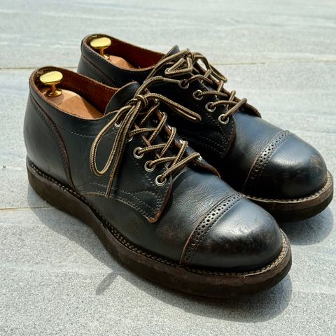 View photo of Wan Er Service Shoes in Horween Black Chromexcel